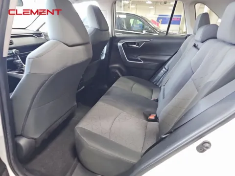 More photos of 2020 Toyota RAV4 XLE at Clement Supercenter, MO