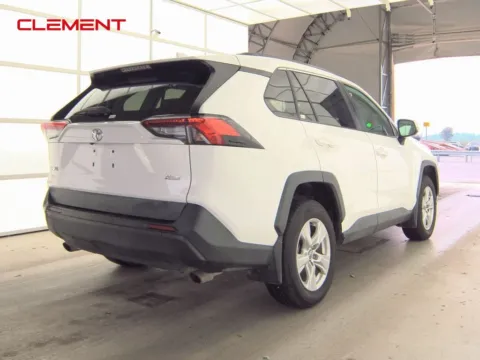 More photos of 2020 Toyota RAV4 XLE at Clement Supercenter, MO
