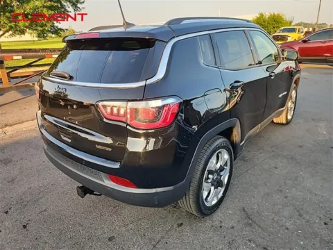 More photos of 2018 Jeep Compass Limited at Clement Supercenter, MO