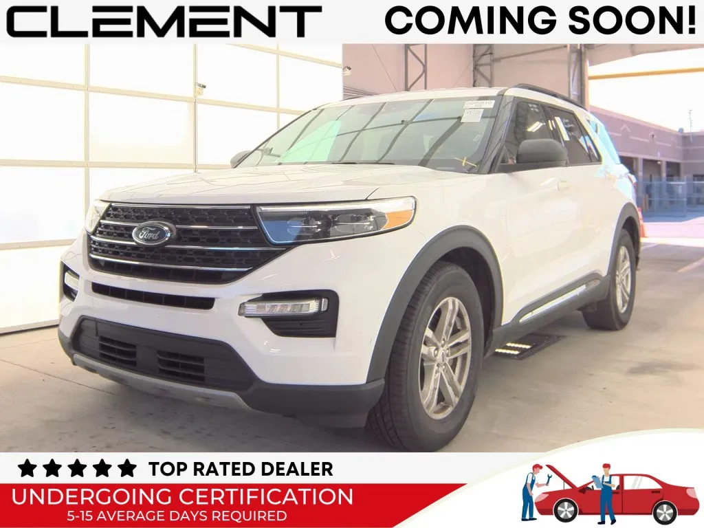 White 2023 Ford Explorer XLT for sale in St. Charles, MO