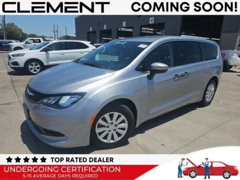 Silver 2021 Chrysler Voyager L for sale in St. Charles, MO