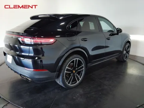 More photos of 2022 Porsche Cayenne Coupe S at Clement Supercenter, MO