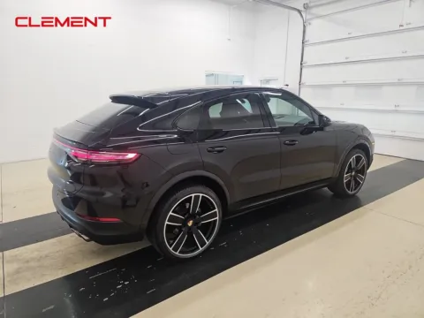 More photos of 2022 Porsche Cayenne Coupe S at Clement Supercenter, MO