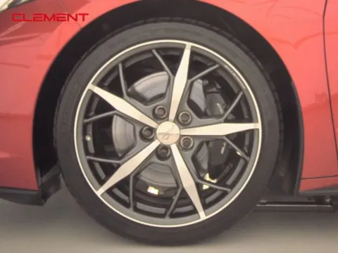 More photos of 2021 Chevrolet Corvette Stingray at Clement Supercenter, MO