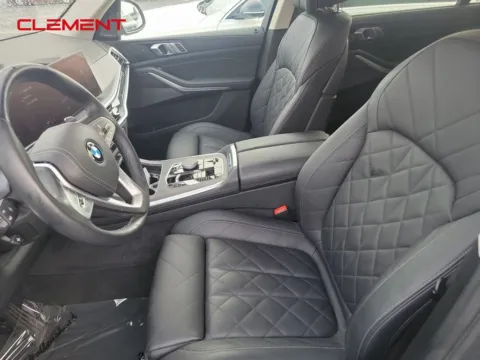 Another view of 2023 BMW X7 xDrive40i for sale in St. Charles, MO at Clement Supercenter