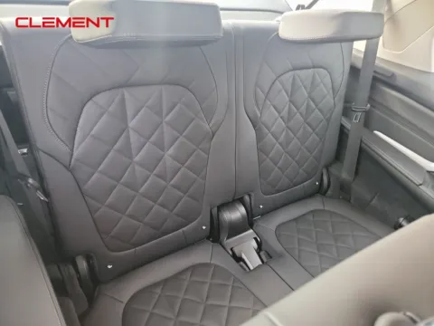 More photos of 2023 BMW X7 xDrive40i at Clement Supercenter, MO