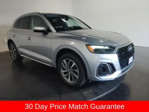More photos of 2024 Audi Q5 45 S line Premium at Clement Supercenter, MO
