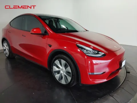 Another view of 2021 Tesla Model Y Long Range for sale in St. Charles, MO at Clement Supercenter