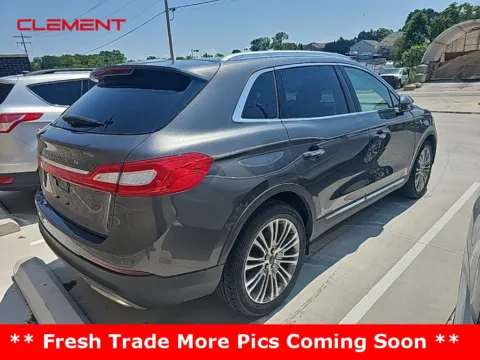 More photos of 2017 Lincoln MKX Reserve at Clement Supercenter, MO