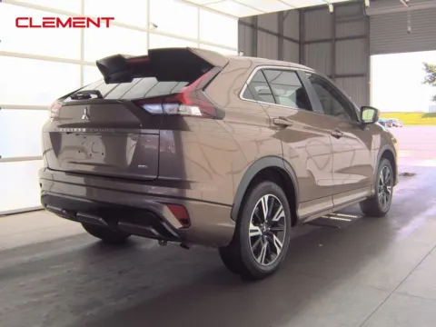 More photos of 2023 Mitsubishi Eclipse Cross SE at Clement Supercenter, MO