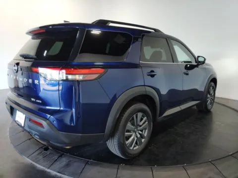 More photos of 2022 Nissan Pathfinder SV at Clement Supercenter, MO