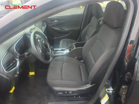 Another view of 2019 Chevrolet Malibu LT for sale in St. Charles, MO at Clement Supercenter