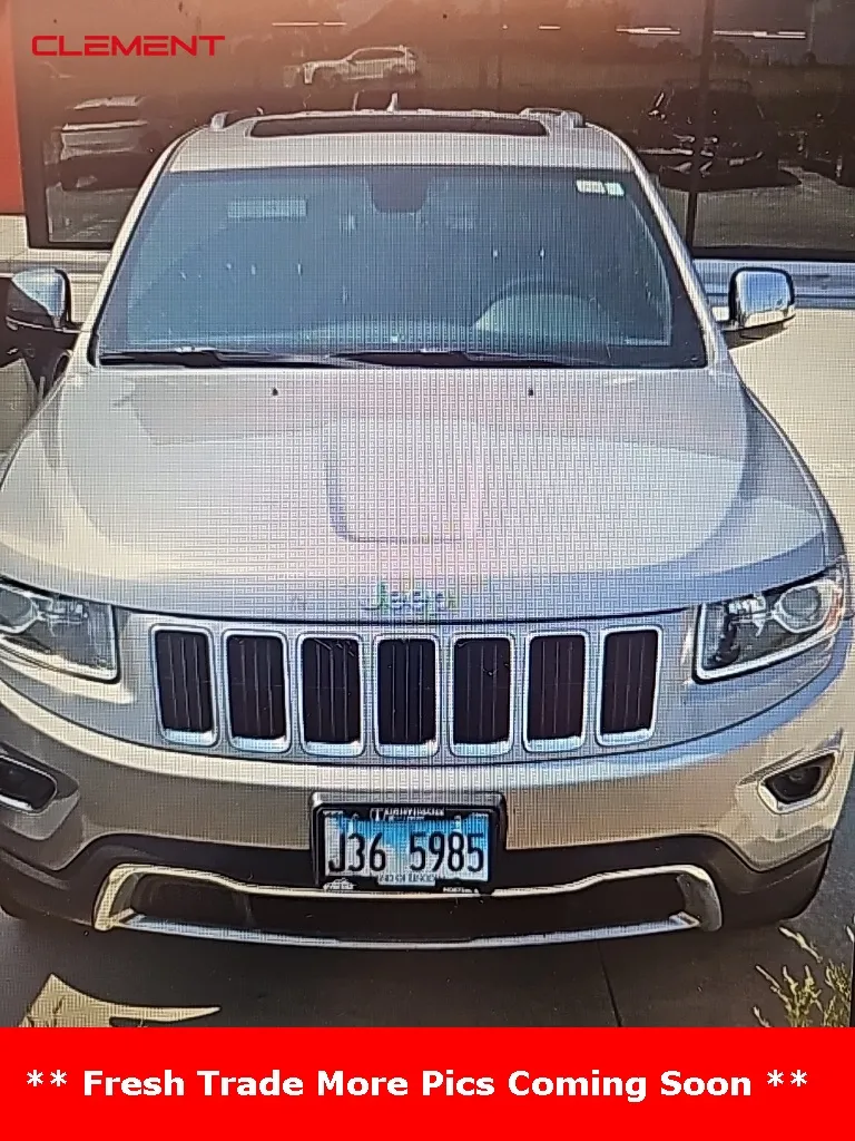 Silver 2015 Jeep Grand Cherokee Limited for sale in St. Charles, MO