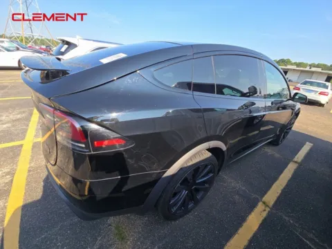 More photos of 2022 Tesla Model X Plaid at Clement Supercenter, MO