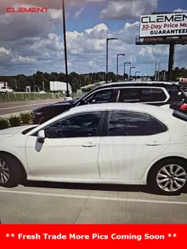 More photos of 2020 Toyota Camry LE at Clement Supercenter, MO