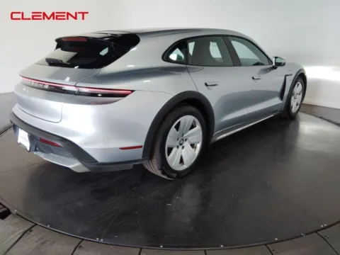 More photos of 2022 Porsche Taycan Cross Turismo 4 at Clement Supercenter, MO