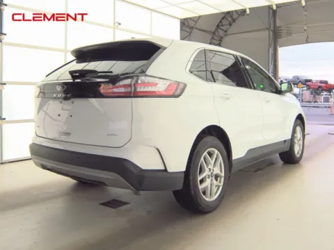 More photos of 2024 Ford Edge SEL at Clement Supercenter, MO