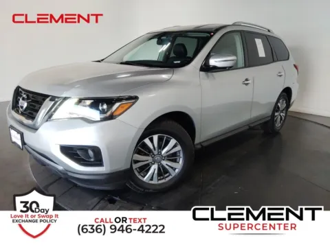 Silver 2020 Nissan Pathfinder SL for sale in St. Charles, MO