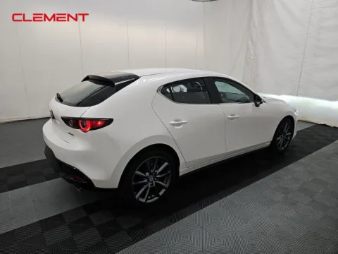More photos of 2024 Mazda Mazda3 2.5 S Preferred Package at Clement Supercenter, MO