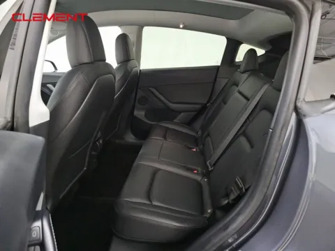 More photos of 2021 Tesla Model Y Performance at Clement Supercenter, MO