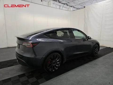 More photos of 2021 Tesla Model Y Performance at Clement Supercenter, MO