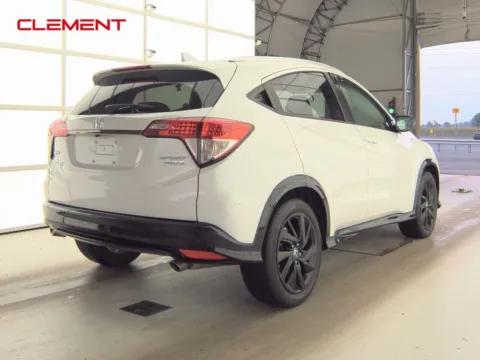 More photos of 2022 Honda HR-V Sport at Clement Supercenter, MO