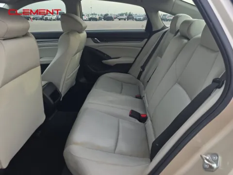 More photos of 2019 Honda Accord LX at Clement Supercenter, MO