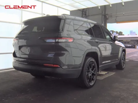 More photos of 2024 Jeep Grand Cherokee L Altitude at Clement Supercenter, MO