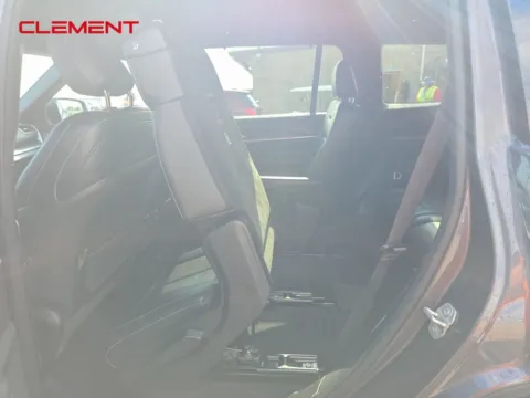 More photos of 2024 Jeep Grand Cherokee L Limited at Clement Supercenter, MO