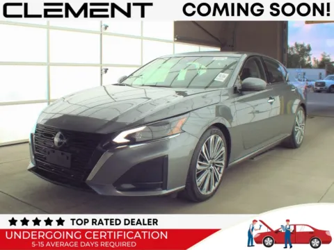 Gray 2023 Nissan Altima 2.5 SL for sale in St. Charles, MO