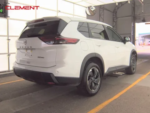 More photos of 2024 Nissan Rogue SV at Clement Supercenter, MO