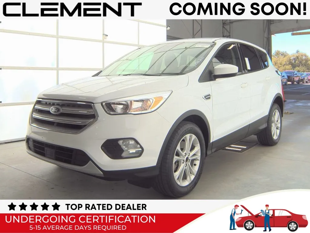 White 2018 Ford Escape SE for sale in St. Charles, MO