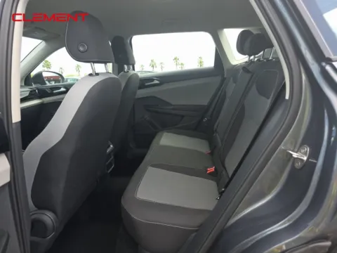 More photos of 2024 Volkswagen Taos 1.5T S at Clement Supercenter, MO