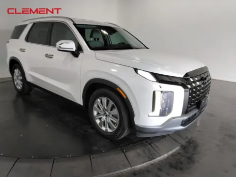 Another view of 2023 Hyundai Palisade SEL for sale in St. Charles, MO at Clement Supercenter