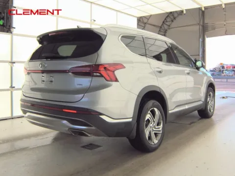 More photos of 2023 Hyundai Santa Fe SEL at Clement Supercenter, MO