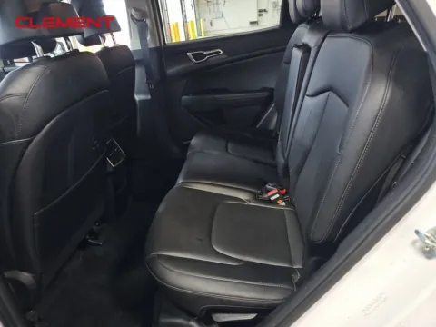 More photos of 2023 Kia Sportage EX at Clement Supercenter, MO