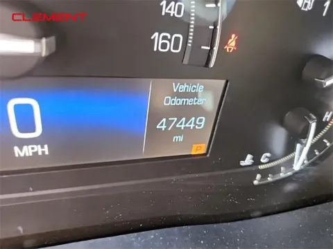 Photos of 2019 Cadillac XT5 Luxury for sale in St. Charles, MO at Clement Supercenter