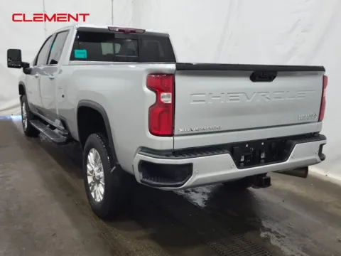 More photos of 2023 Chevrolet Silverado 2500HD High Country at Clement Supercenter, MO