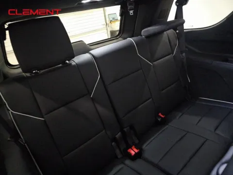 More photos of 2022 Cadillac Escalade Premium Luxury at Clement Supercenter, MO