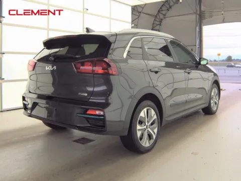 More photos of 2022 Kia Niro EV EX at Clement Supercenter, MO
