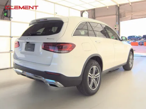 More photos of 2021 Mercedes-Benz GLC 300 at Clement Supercenter, MO