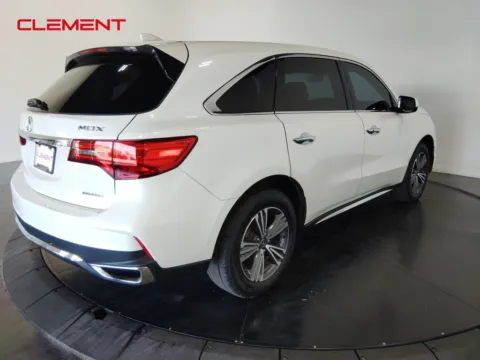More photos of 2018 Acura MDX 3.5L at Clement Supercenter, MO
