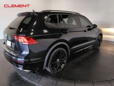 More photos of 2020 Volkswagen Tiguan 2.0T SE R-Line Black at Clement Supercenter, MO