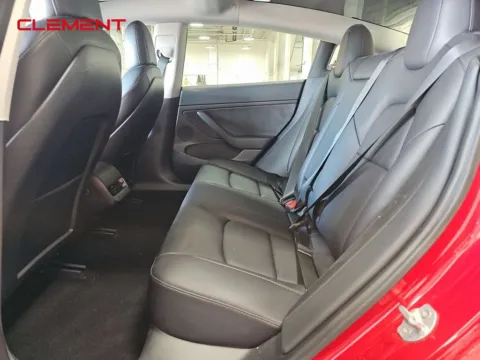 More photos of 2021 Tesla Model 3 Standard Range Plus at Clement Supercenter, MO
