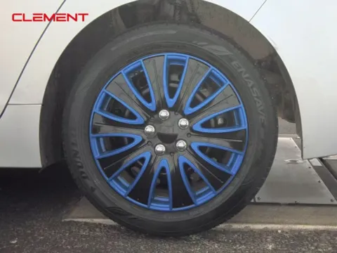 More photos of 2021 Toyota Corolla LE at Clement Supercenter, MO