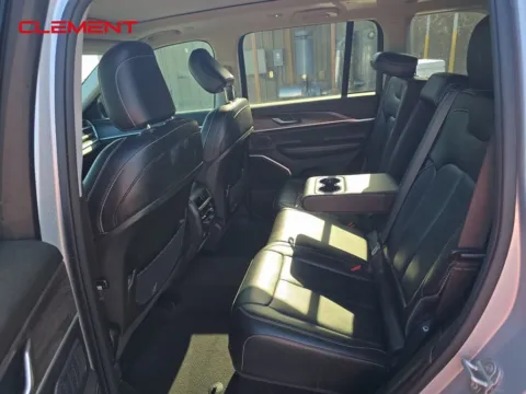 More photos of 2024 Jeep Grand Cherokee 4xe at Clement Supercenter, MO