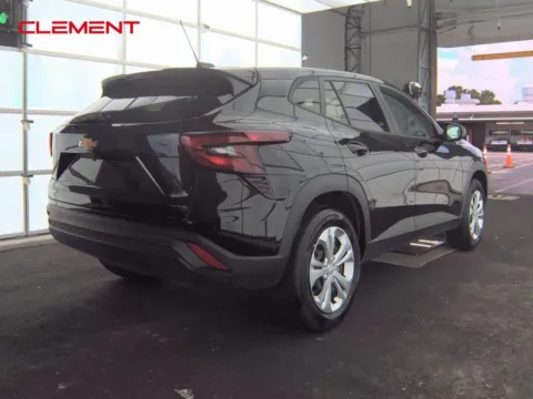 More photos of 2024 Chevrolet Trax LS at Clement Supercenter, MO