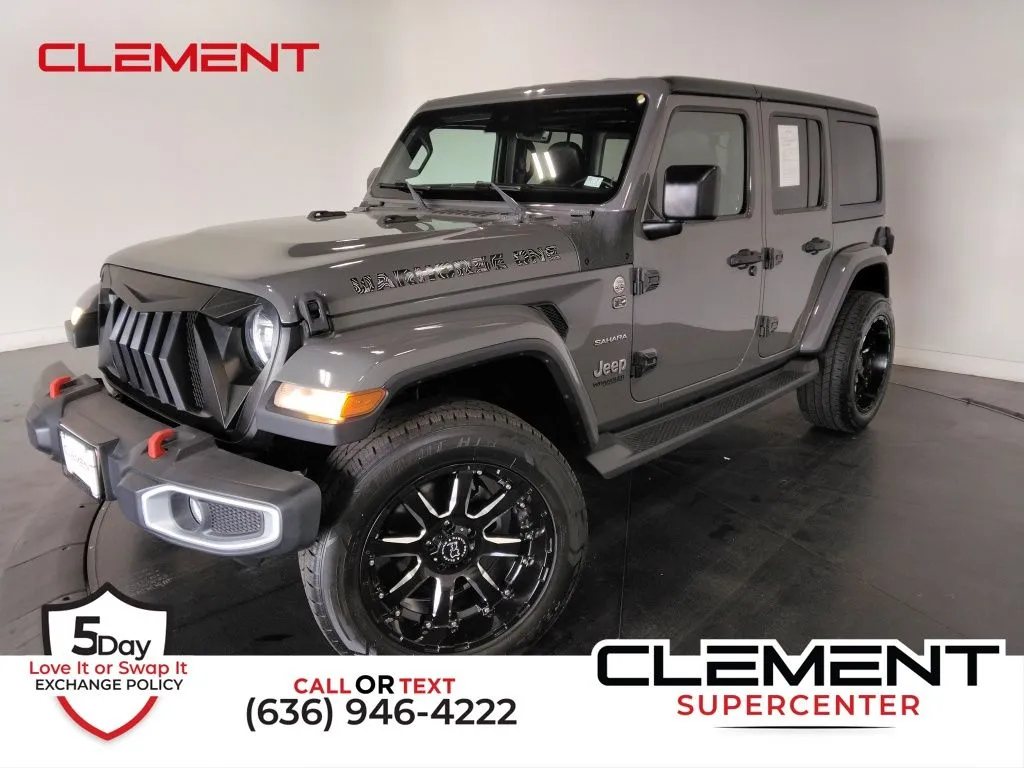 Gray 2019 Jeep Wrangler Unlimited Sahara for sale in St. Charles, MO