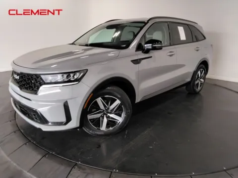 Gray 2022 Kia Sorento EX for sale in St. Charles, MO