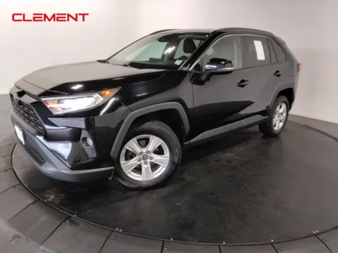 Black 2019 Toyota RAV4 XLE for sale in St. Charles, MO
